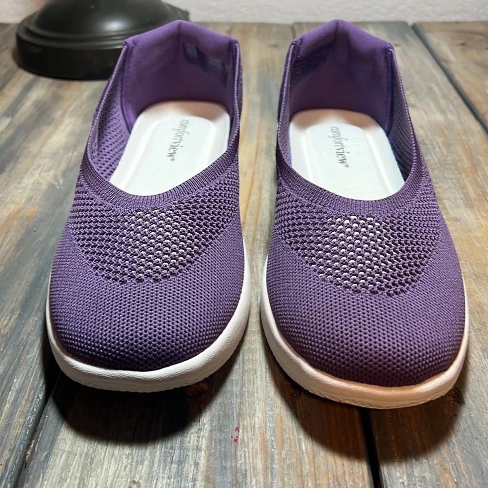 CV Sport Laney Slip On Sneaker. 8.5 W - Picture 3 of 7